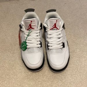 In love with these Oreo Jordan’s but we’re too small